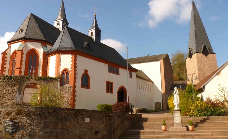 Außenansicht der Wallfahrtskirche Hessenthal